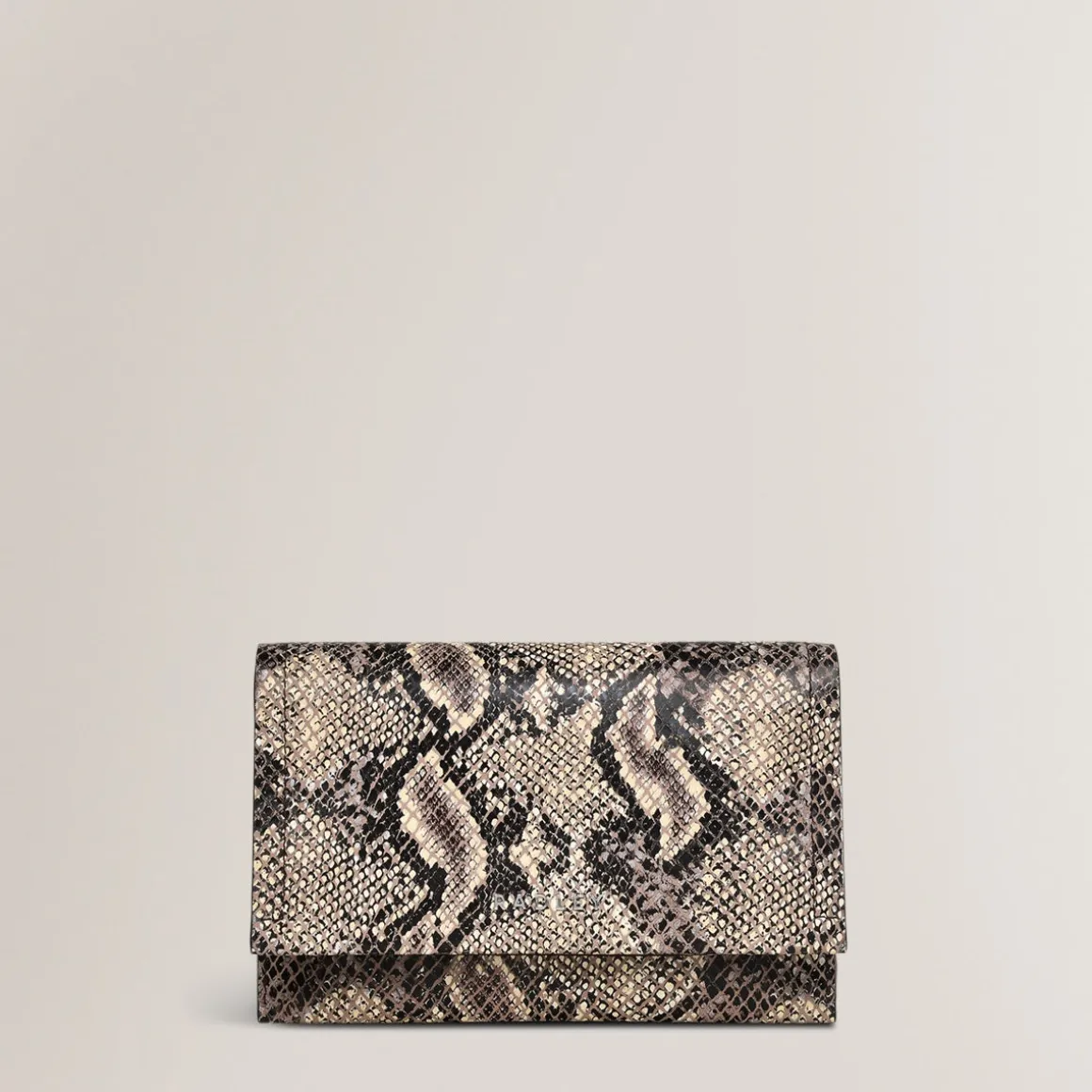 Oak Street - Faux Snake