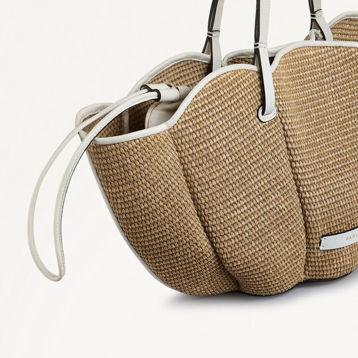 The Lily - Raffia